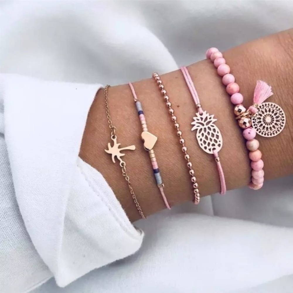 3/$30 💗 Round Stone Tassel Bracelet set 💗